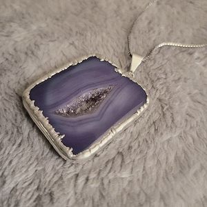 GENUINE Natural Agate ~ Purple Druzy Center ~ Silver Plated Pendant